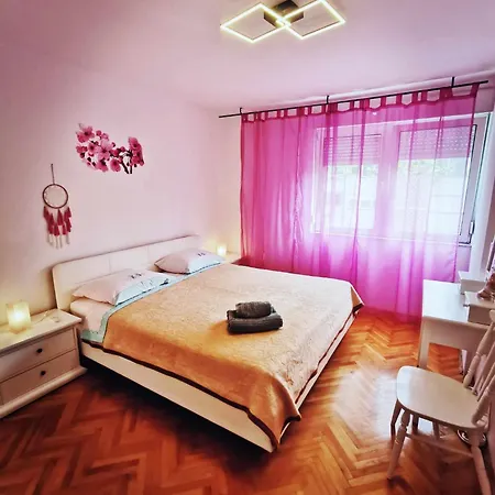Apartman Vesna *